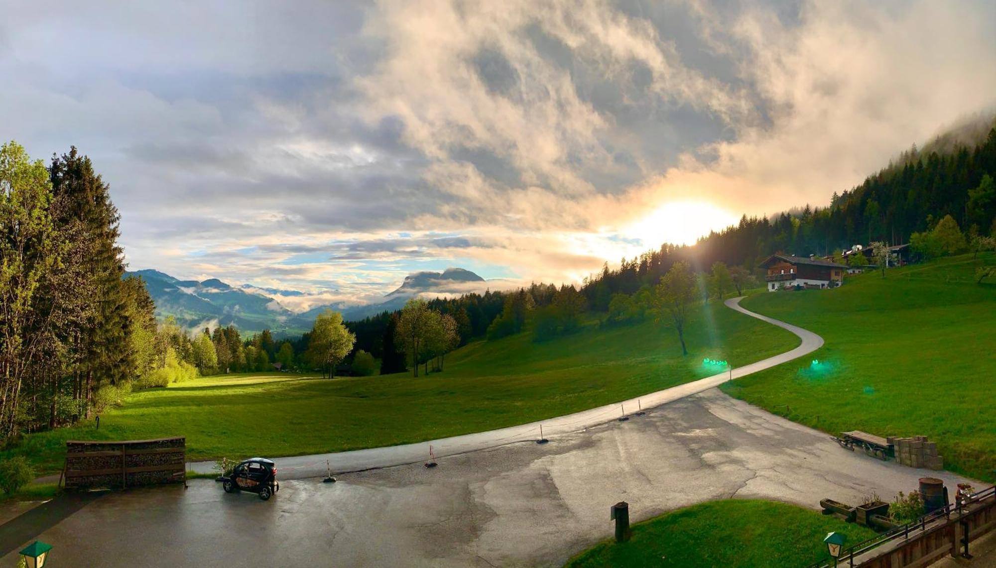 Boutique-Pension Jaegerwirt Scheffau am Wilden Kaiser Esterno foto